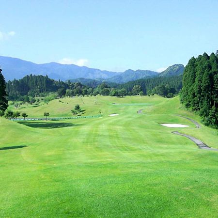 Miyazaki Kokusai Kuko Country Club Lodge Экстерьер фото